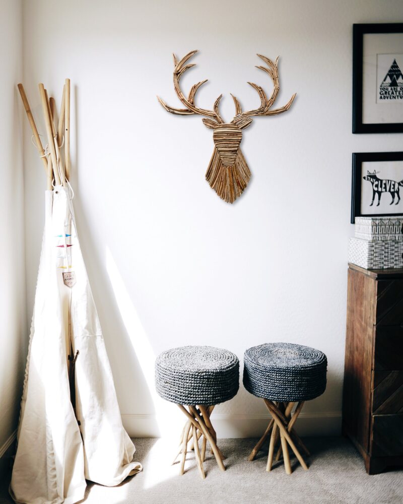 Cerf en bois flotté : nature et élégance pour décorer vos murs - 7